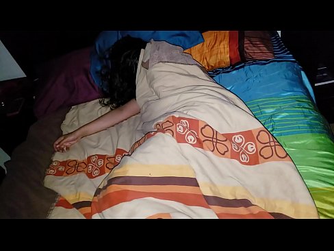 ❤️ Stesønn skjelter ut sin unge stemor mens hun sover. Sexvideo hos oss no.com-full-porner.ru ﹏